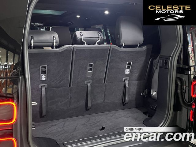 LAND ROVER Defender (L663) 130 D300 X-Dynamic HSE 2023 — photo 4 sur 25