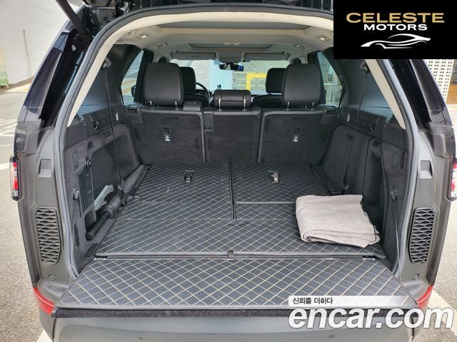 LAND ROVER Discovery 5 2.0 SD4 HSE 2017 — photo 12 sur 19