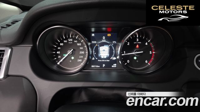 LAND ROVER Discovery Sport 2.0 TD4 HSE Luxury 2018 — photo 11 sur 34