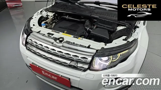 LAND ROVER Range Rover Evoque 2.2 SD4 2013 — photo 6 sur 20