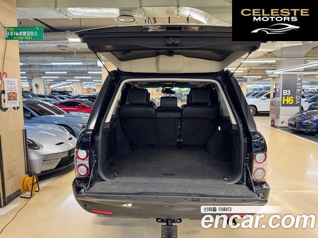 LAND ROVER Range Rover 4.4 TDV8 Vogue 2012 — photo 14 sur 17