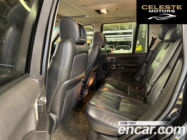 LAND ROVER Range Rover 4.4 TDV8 Vogue 2012 — photo 15 sur 17