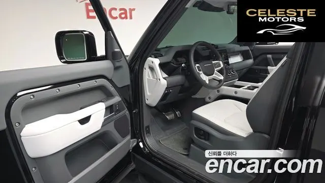 LAND ROVER Defender (L663) 90 D250 X-Dynamic SE 2025 — photo 12 sur 40