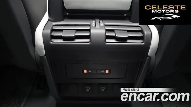 LAND ROVER Defender (L663) 90 D250 X-Dynamic SE 2025 — photo 24 sur 40