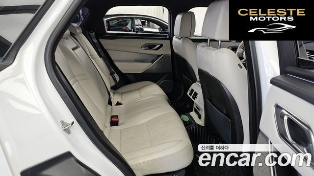 LAND ROVER Range Rover Velar 3.0 D300 R-Dynamic HSE 2018 — photo 18 sur 41