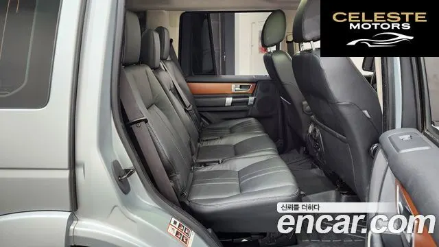 LAND ROVER Discovery 4 3.0 SDV6 SE 2011 — photo 11 sur 20