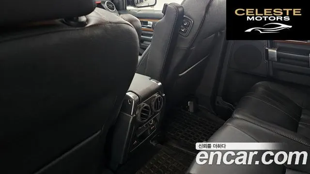 LAND ROVER Discovery 4 3.0 SDV6 SE 2011 — photo 16 sur 20