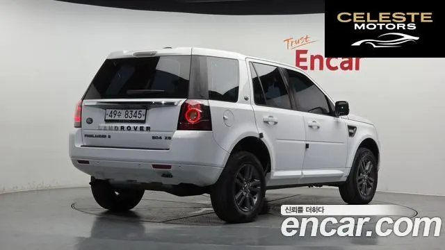 LAND ROVER 2 2.2 SD4 XS 2015 — photo 2 sur 20