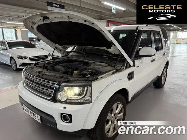 LAND ROVER Discovery 4 3.0 SDV6 SE 2016 — photo 6 sur 26