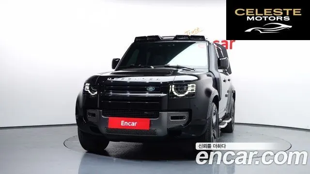 LAND ROVER Defender (L663) 130 D300 X-Dynamic HSE 2023 — photo 3 sur 36