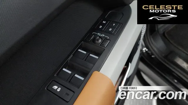 LAND ROVER Defender (L663) 130 D300 X-Dynamic HSE 2023 — photo 30 sur 36