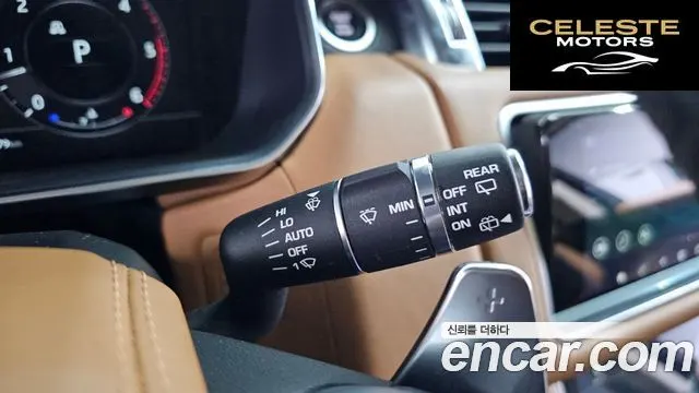 LAND ROVER Range Rover Sport 23.0 SDV6 AB Dynamic 2018 — photo 35 sur 36