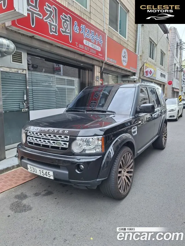 LAND ROVER Discovery 4 3.0 SDV6 SE 2012 — photo 2 sur 12