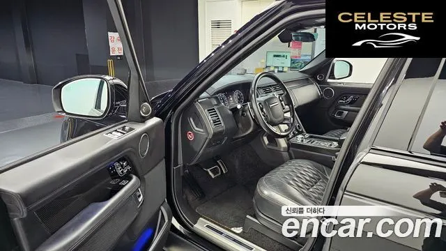 LAND ROVER Range Rover 45.0 SC SV AB Dynamic 2019 — photo 10 sur 20
