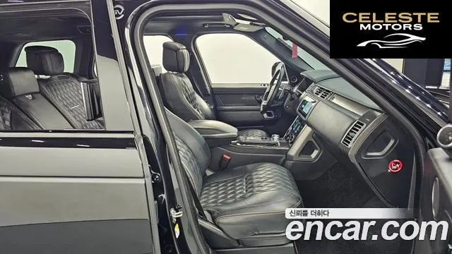 LAND ROVER Range Rover 45.0 SC SV AB Dynamic 2019 — photo 11 sur 20