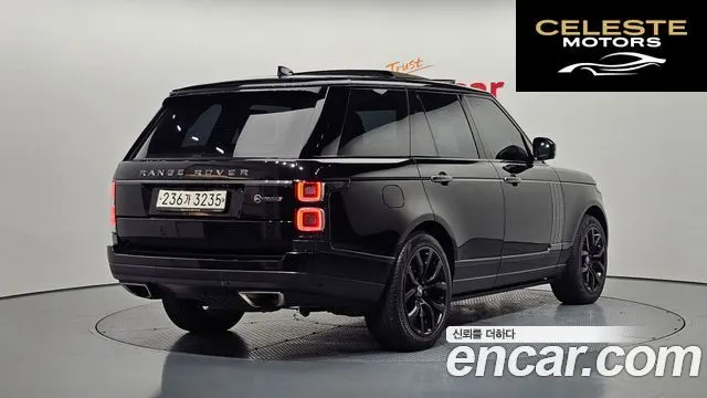 LAND ROVER Range Rover 45.0 SC SV AB Dynamic 2019 — photo 2 sur 20