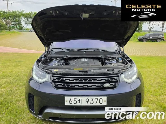 LAND ROVER Discovery 5 3.0 TD6 HSE Luxury 2017 — photo 10 sur 26