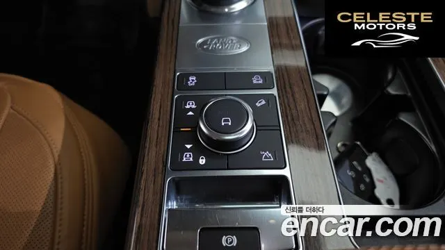 LAND ROVER Range Rover 4D350 Vogue SE 2021 — photo 24 sur 45