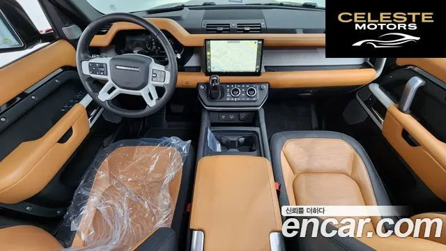 LAND ROVER Defender (L663) 130 D300 X-Dynamic HSE 2023 — photo 10 sur 36