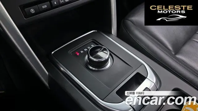 LAND ROVER Discovery Sport 2.0 TD4 SE 2019 — photo 12 sur 31