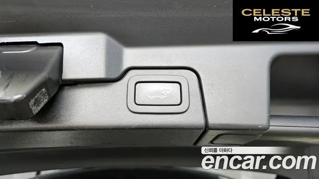 LAND ROVER Range Rover Evoque 2.0 TD4 SE 2019 — photo 27 sur 31