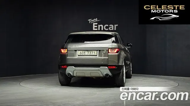 LAND ROVER Range Rover Evoque 2.0 TD4 SE 2019 — photo 4 sur 31