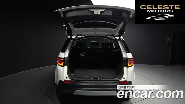 LAND ROVER Discovery Sport 2D180 S 2020 — photo 26 sur 42