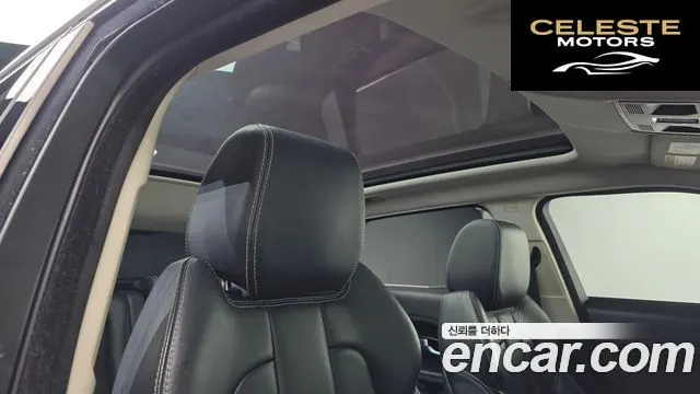 LAND ROVER Range Rover Evoque 2.2 SD4 2013 — photo 17 sur 26