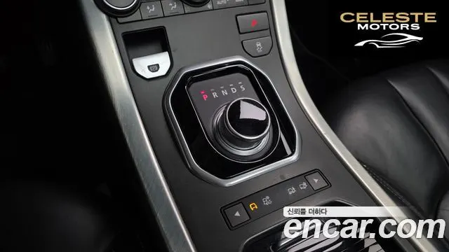LAND ROVER Range Rover Evoque 2.2 SD4 2013 — photo 9 sur 26