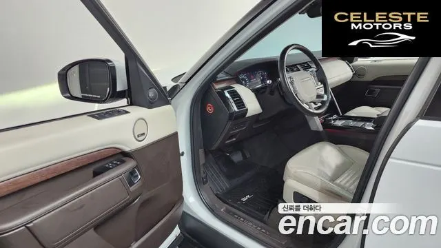 LAND ROVER Discovery 5 3.0 TD6 HSE Luxury 2018 — photo 13 sur 36