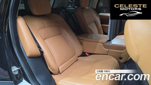 LAND ROVER Range Rover 44.4 SDV8 AB 2020 — photo 18 sur 30