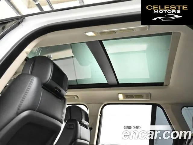 LAND ROVER Range Rover 44.4 SDV8 Vogue SE 2013 — photo 19 sur 25