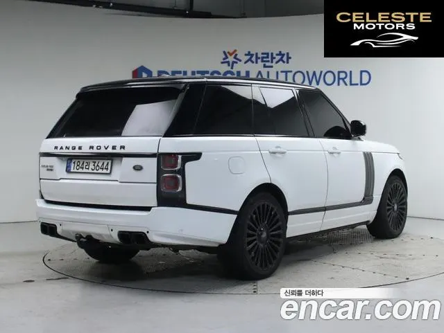 LAND ROVER Range Rover 44.4 SDV8 Vogue SE 2013 — photo 2 sur 25