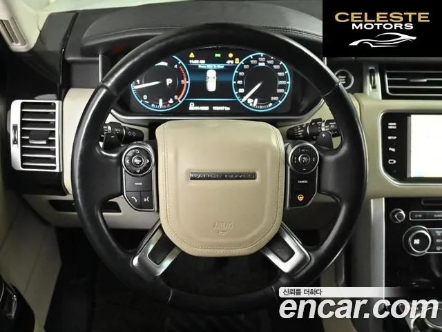 LAND ROVER Range Rover 44.4 SDV8 Vogue SE 2013 — photo 8 sur 25