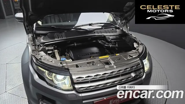 LAND ROVER Range Rover Evoque 2.2 SD4 2013 — photo 6 sur 26
