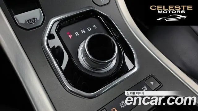 LAND ROVER Range Rover Evoque 2.2 SD4 2013 — photo 9 sur 26