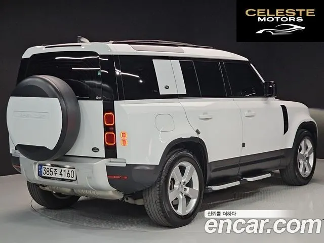 LAND ROVER Defender (L663) 110 D300 HSE 2023 — photo 3 sur 26