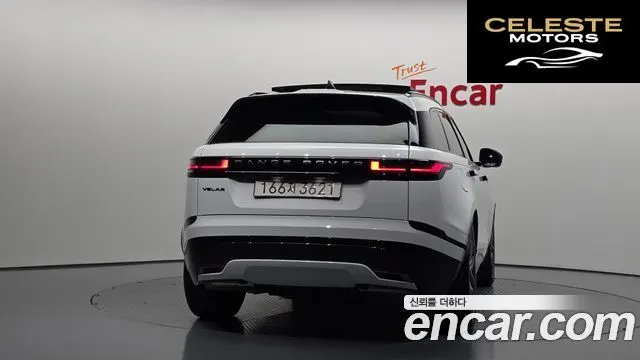 LAND ROVER Range Rover Velar 3.0 P400 Dynamic HSE 2025 — photo 4 sur 40
