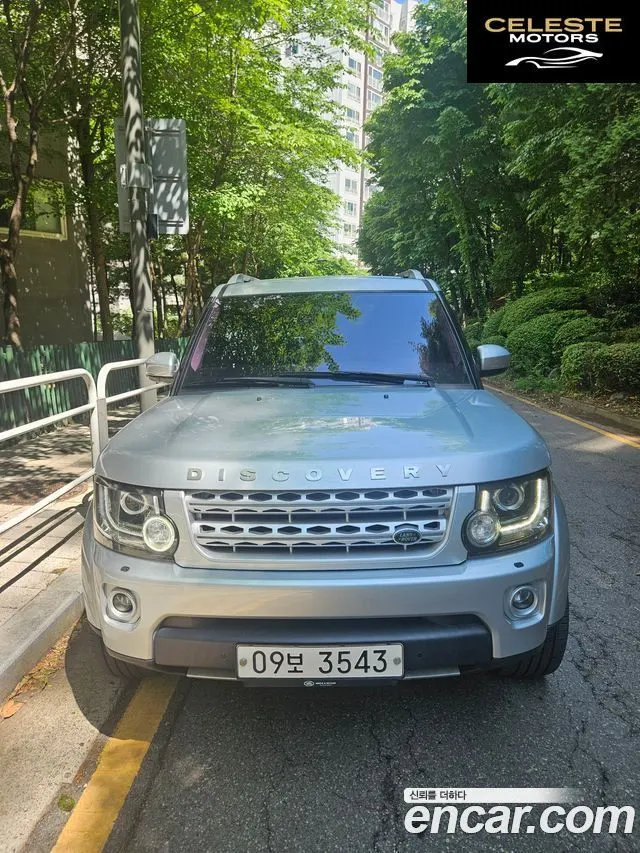 LAND ROVER Discovery 4 3.0 SDV6 SE 2015 — photo 3 sur 10