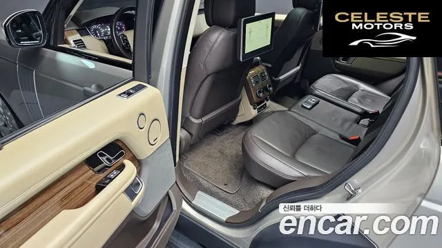 LAND ROVER Range Rover 4D350 Vogue SE 2021 — photo 12 sur 20