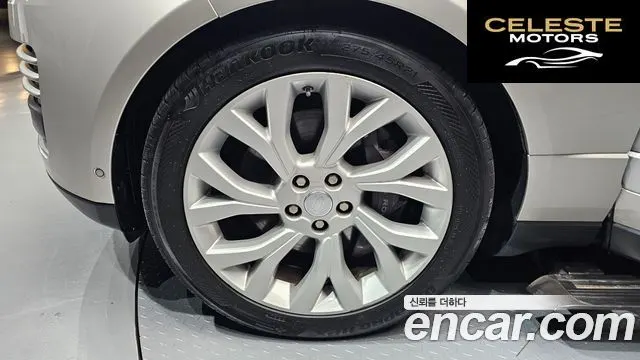 LAND ROVER Range Rover 4D350 Vogue SE 2021 — photo 5 sur 20