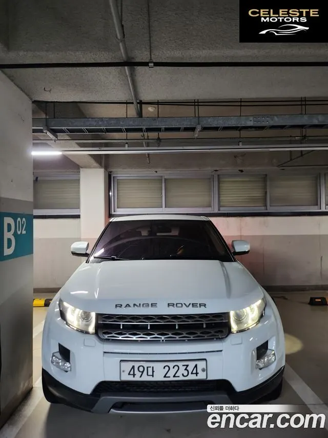 LAND ROVER Range Rover Evoque 2.2 SD4 2012 — photo 2 sur 12