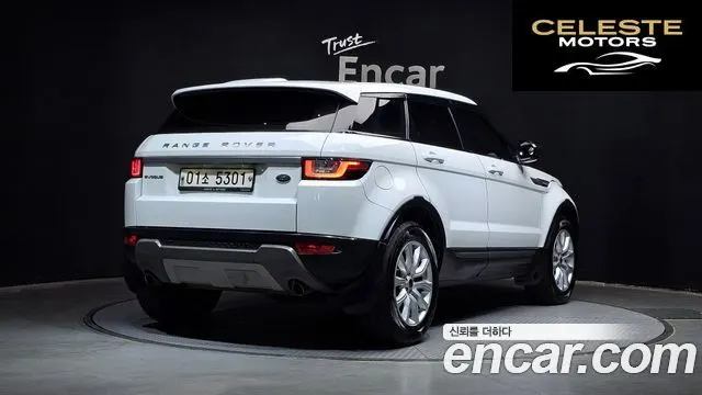 LAND ROVER Range Rover Evoque 2.0 TD4 SE 2018 — photo 2 sur 30