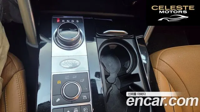 LAND ROVER Discovery 5 3.0 TD6 HSE Luxury 2017 — photo 12 sur 26