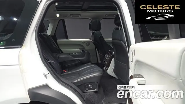 LAND ROVER Range Rover 45.0 SC Vogue SE 2017 — photo 12 sur 20