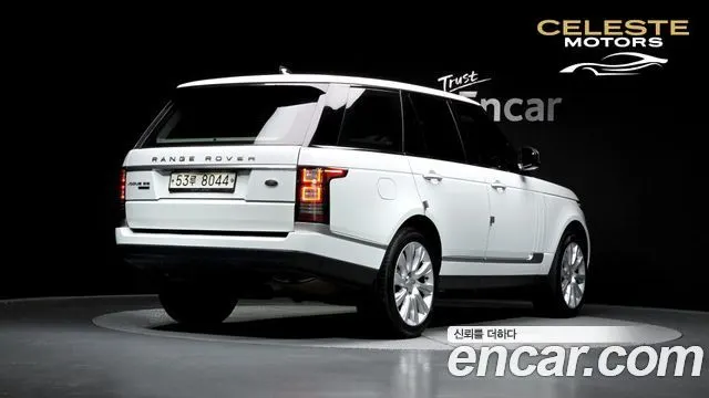 LAND ROVER Range Rover 45.0 SC Vogue SE 2017 — photo 2 sur 20