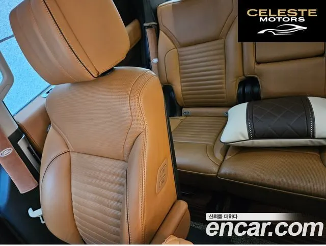 LAND ROVER Discovery 5 3.0 TD6 HSE Luxury 2018 — photo 20 sur 26