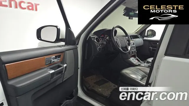 LAND ROVER Discovery 4 3.0 SDV6 SE 2016 — photo 10 sur 20