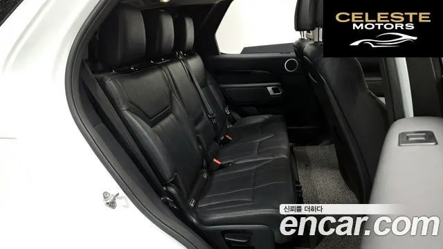 LAND ROVER Discovery 5 2.0 SD4 SE 2019 — photo 12 sur 20