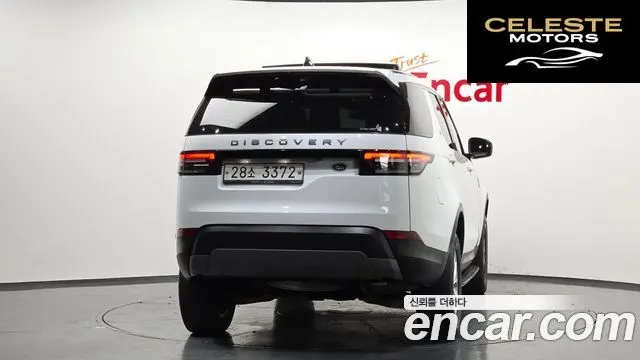 LAND ROVER Discovery 5 2.0 SD4 SE 2019 — photo 4 sur 20
